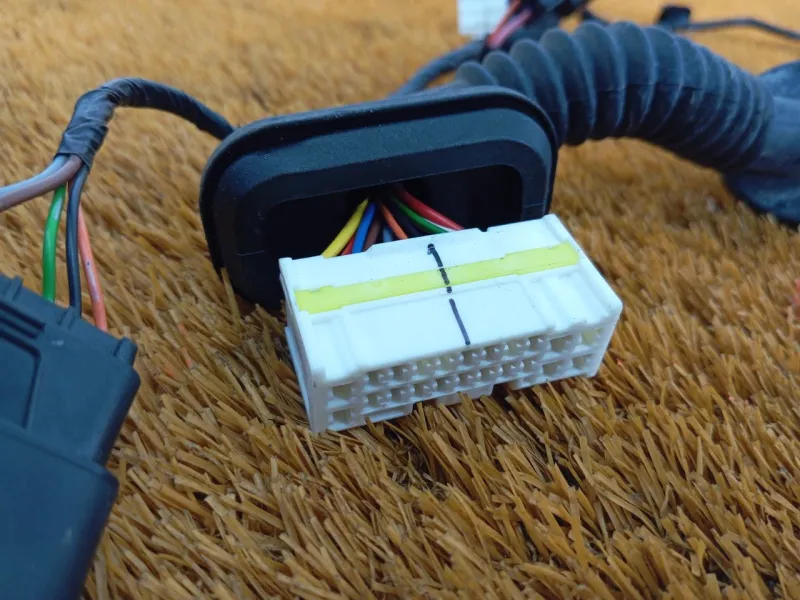 Проводка двери