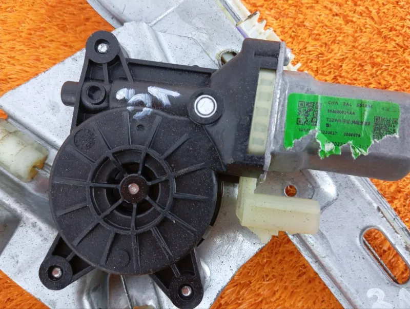 Стеклоподъемник