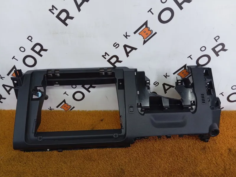 Накладка на торпедо