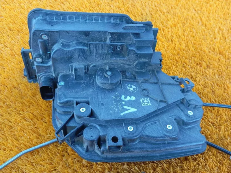 Замок двери