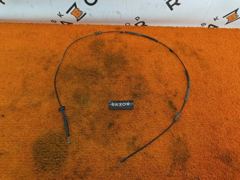 Трос замка капота