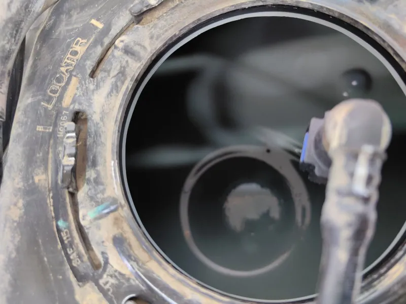 Бак топливный