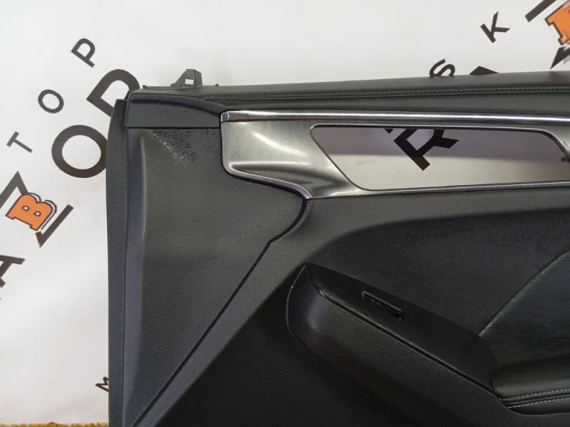 Обшивка двери