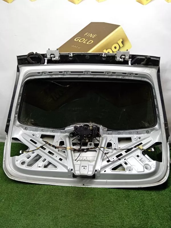 Крышка багажника