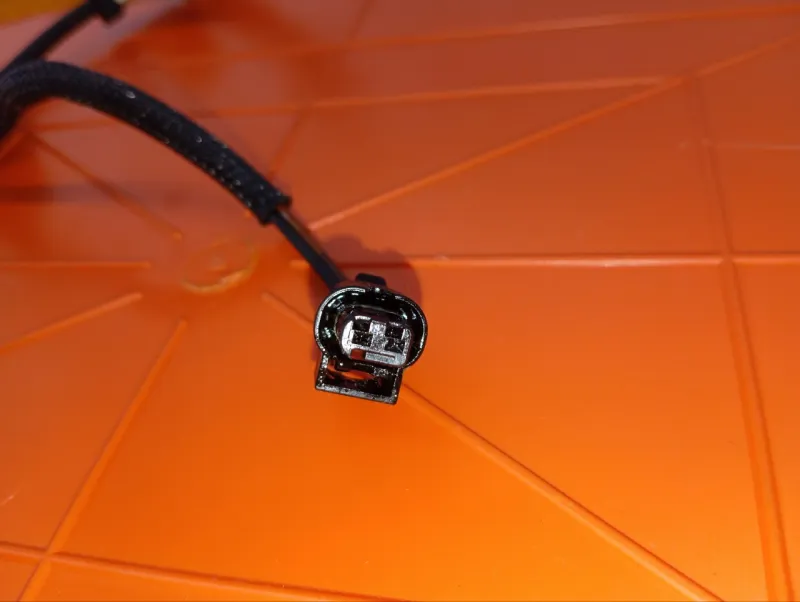 Жгут проводов масляного насоса