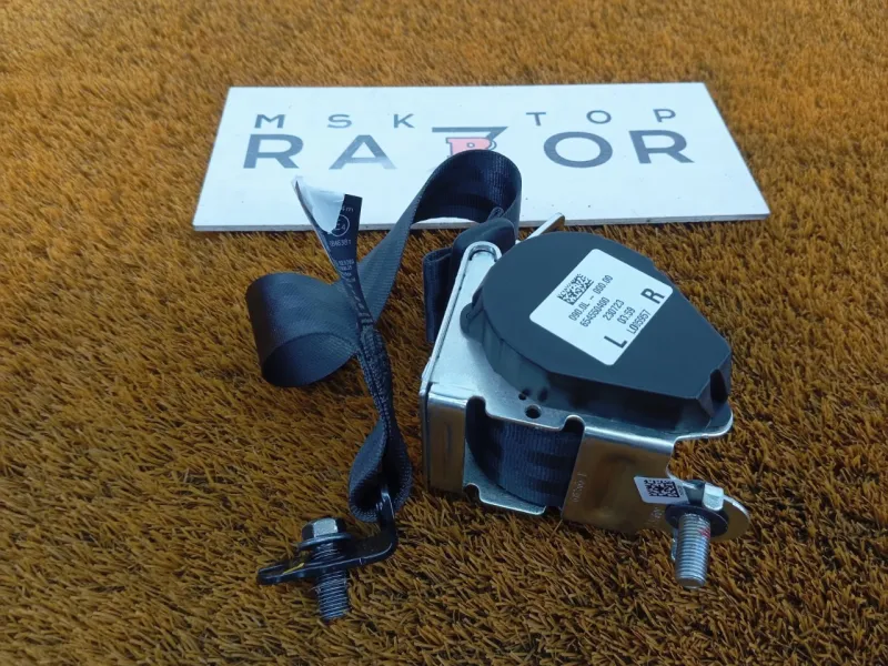 Ремень безопасности