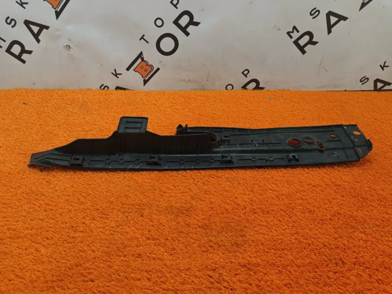 Накладка крыла