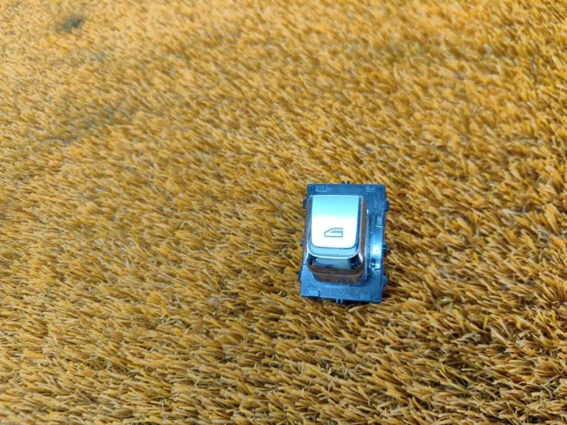 Кнопка стеклоподъемника