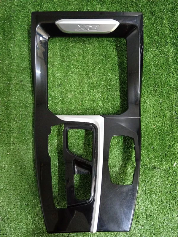 Накладка центральной консоли