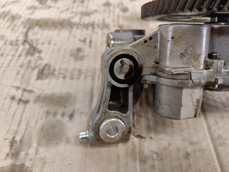 Насос масляный