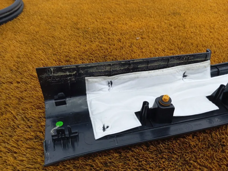 Накладка порога внутренняя