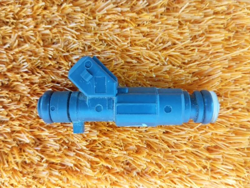 Форсунка топливная