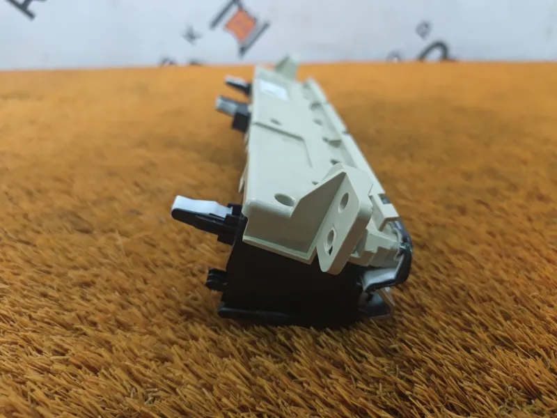 Блок мультимедиа