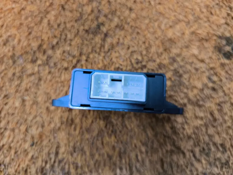 Блок кнопок обогрева руля и сидений