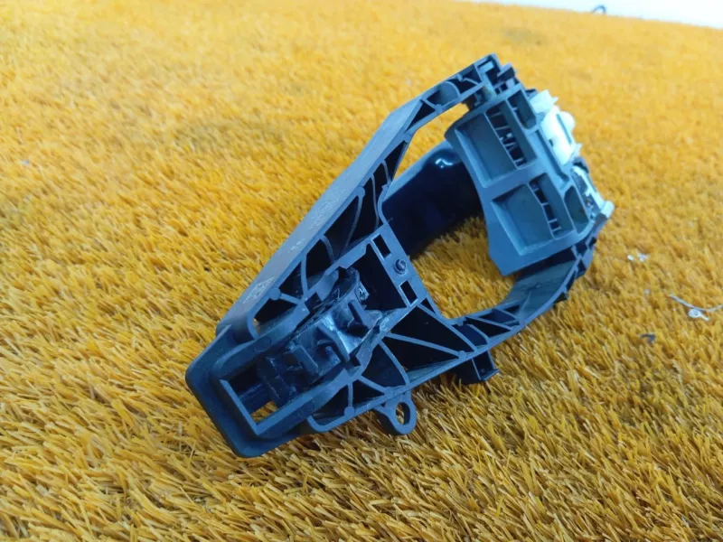 Ручка двери наружняя