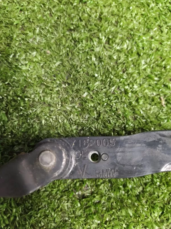 Ограничитель двери