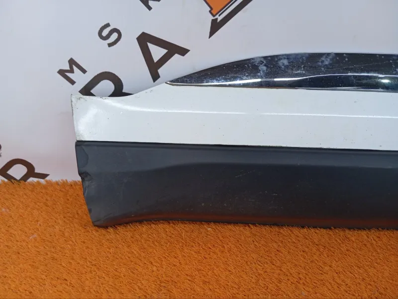 Молдинг двери