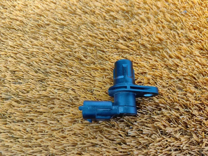 Датчик положения распредвала