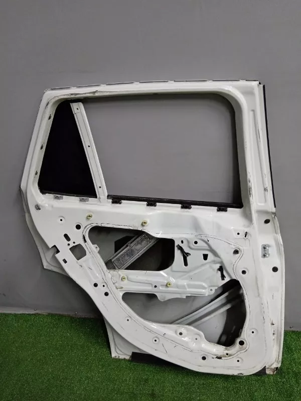 Дверь BMW X1 2010 41002993819 E84, задняя левая