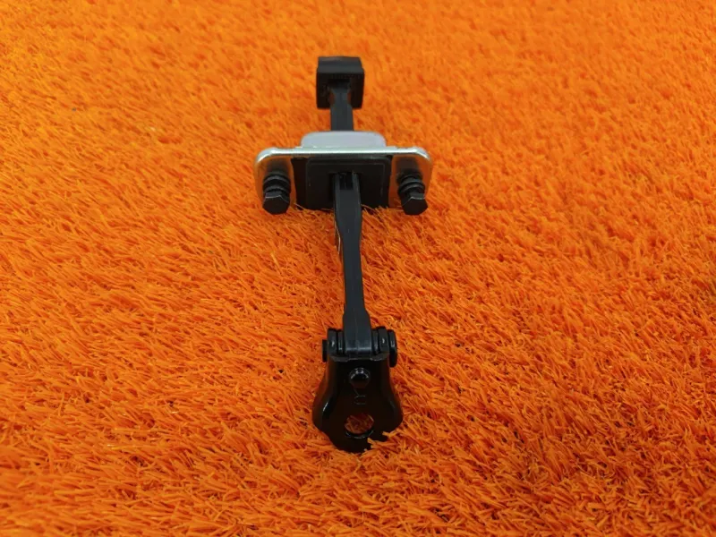 Ограничитель двери