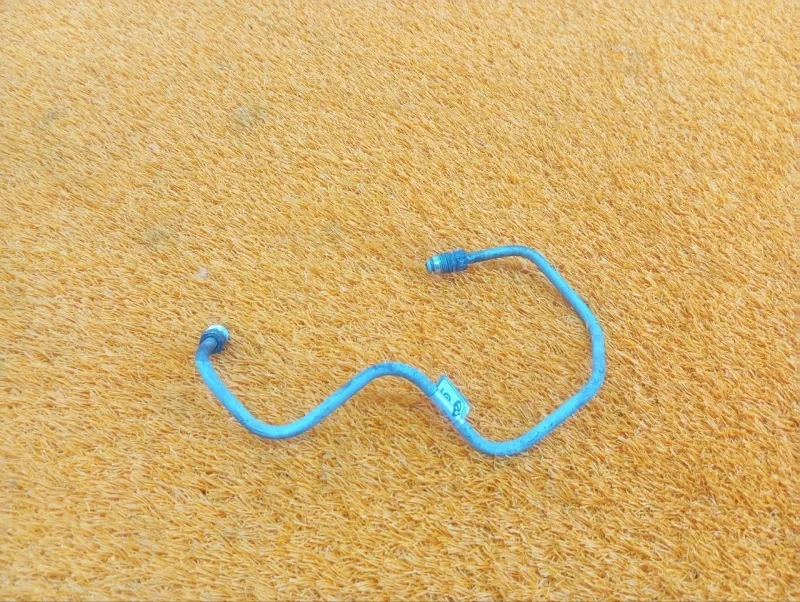 Трубка тормозная