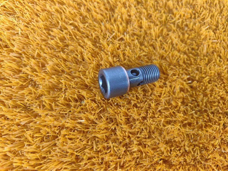 Штуцер масляный АКПП