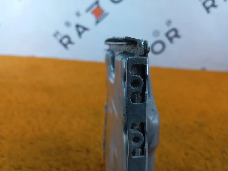 Блок управления двигателем