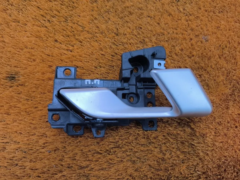 Ручка двери внутренняя