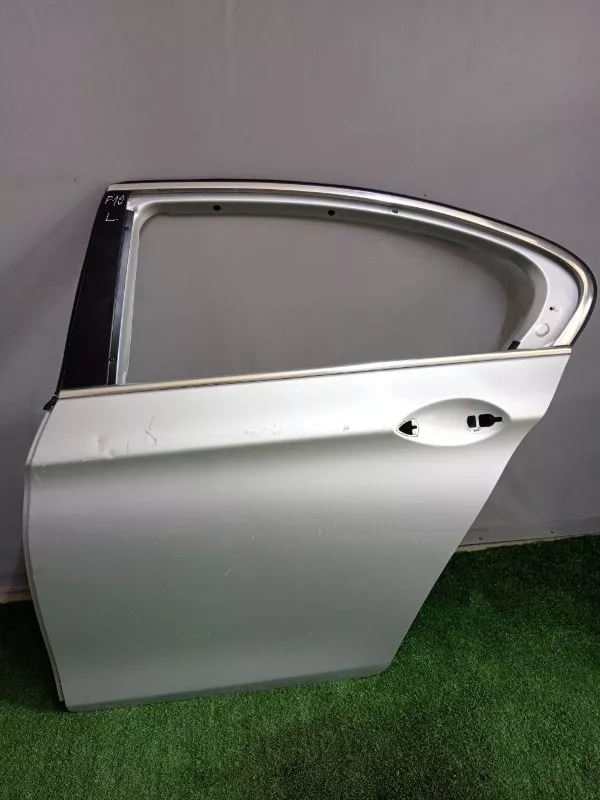 Дверь BMW 5-Series 2011 41007206113 F10, задняя левая