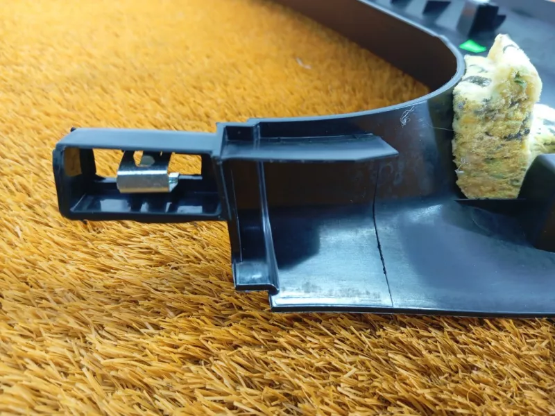 Накладка на стойку кузова