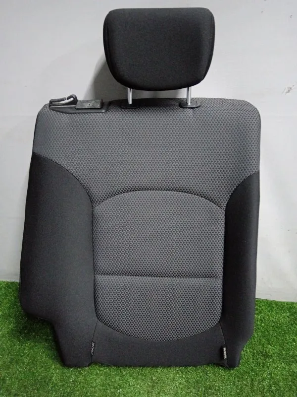 Спинка сиденья