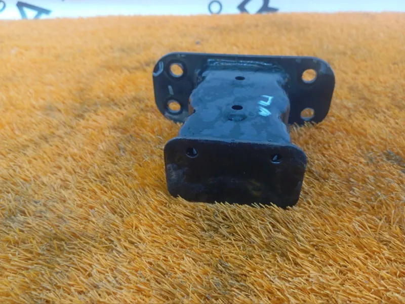 Кронштейн балки