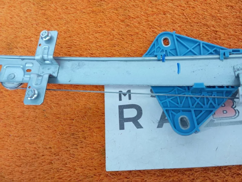 Стеклоподъемник