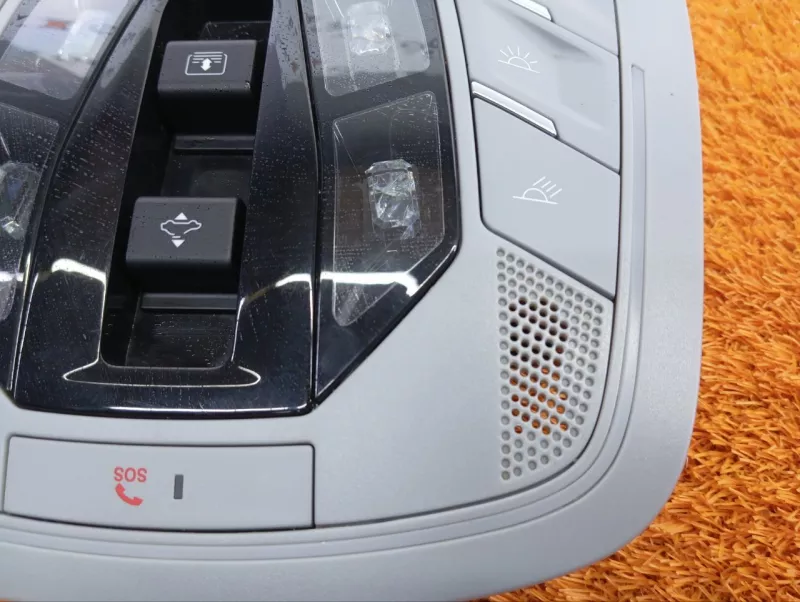 Плафон салона