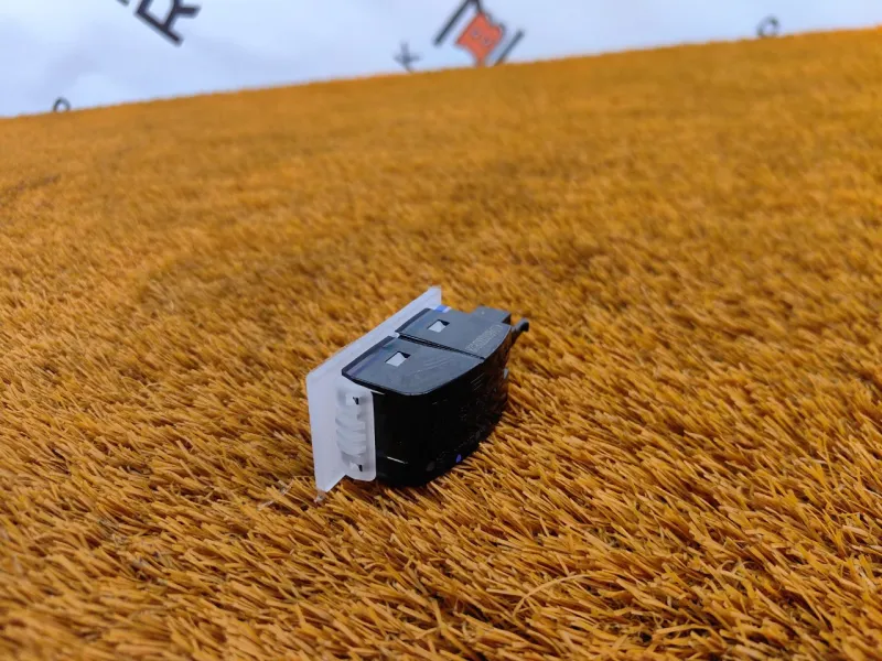 Плафон салона