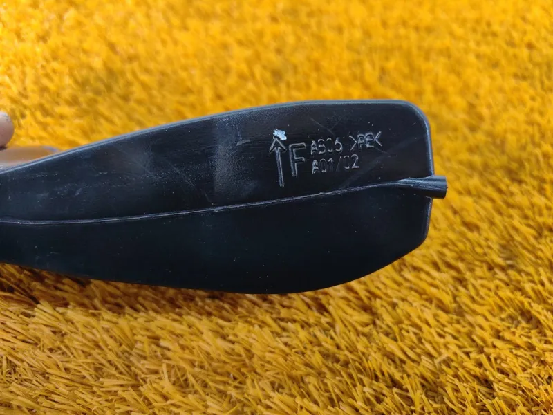 Ограничитель двери