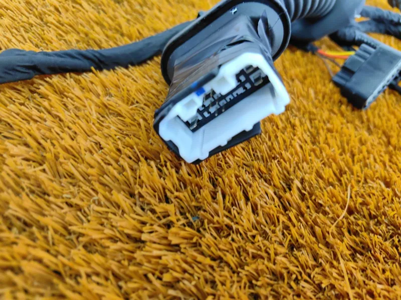 Проводка двери