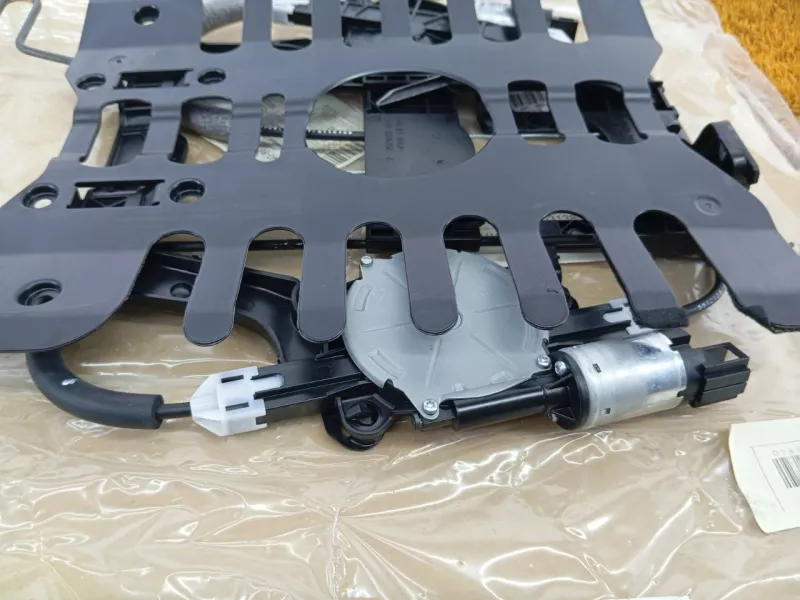 Мотор регулировки сиденья