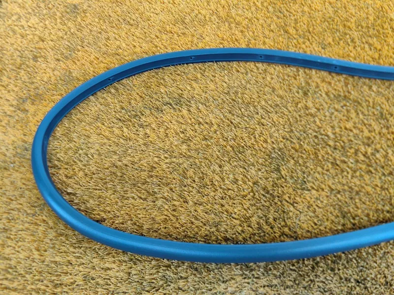 Уплотнитель двери