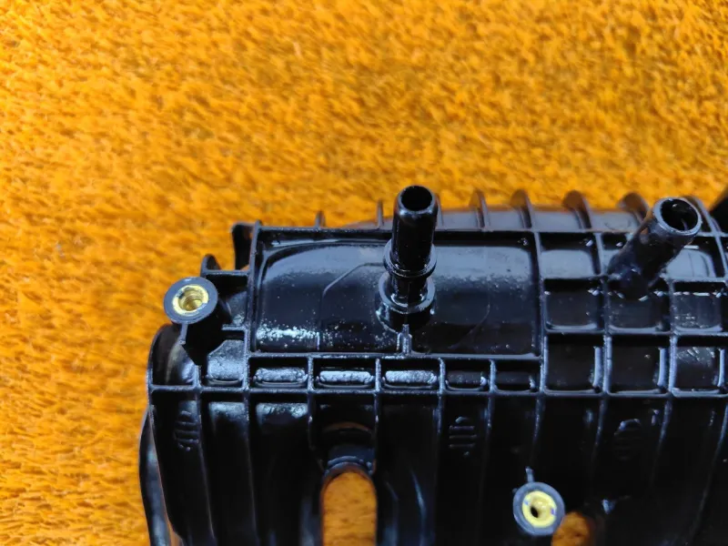 Коллектор впускной