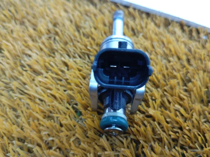 Форсунка топливная