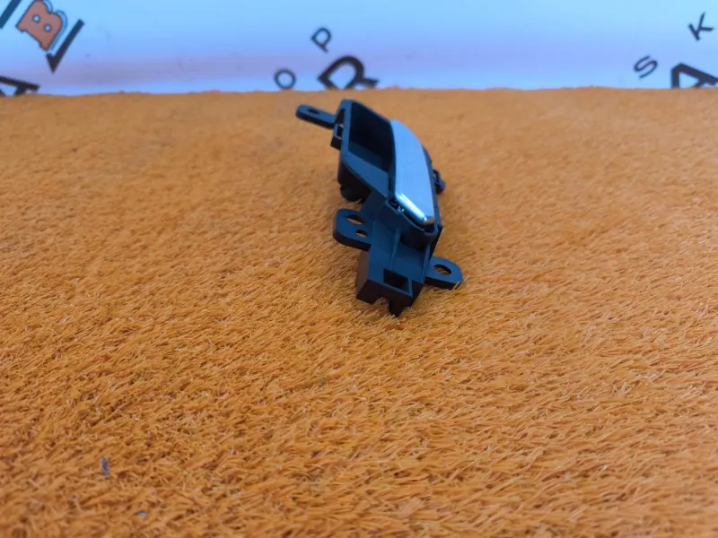 Ручка двери внутренняя