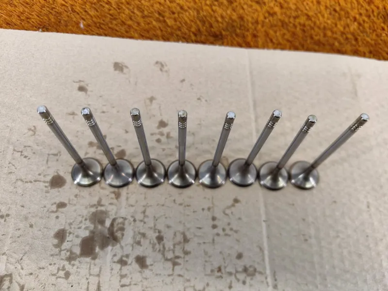 Клапан выпускной