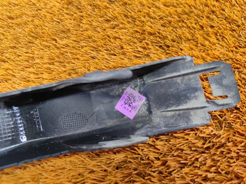 Накладка бампера