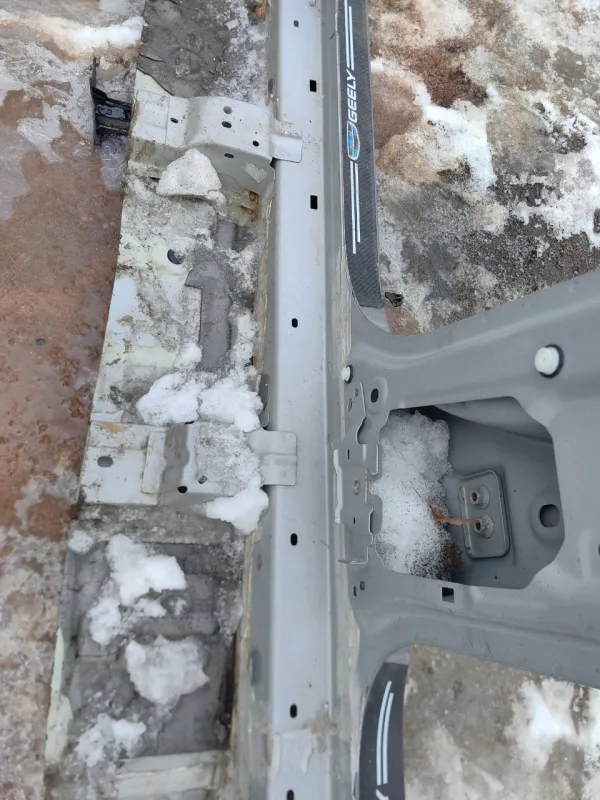 Порог с центральной стойкой