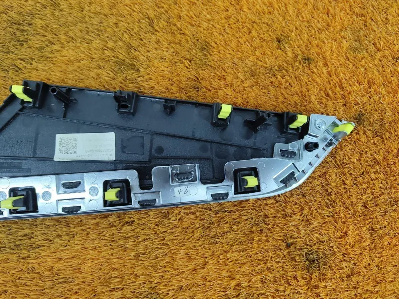 Накладка двери