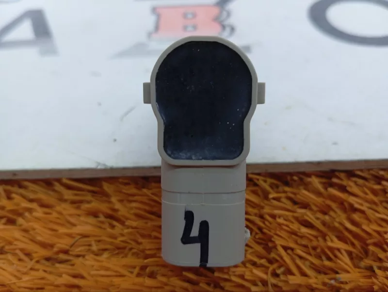 Датчик парковки Chery Tiggo 8 Pro 2023 704000156AAAVQ SQRF4J16C