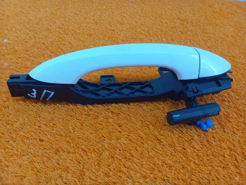 Ручка двери наружняя