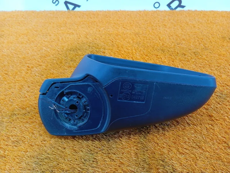 Зеркало боковое