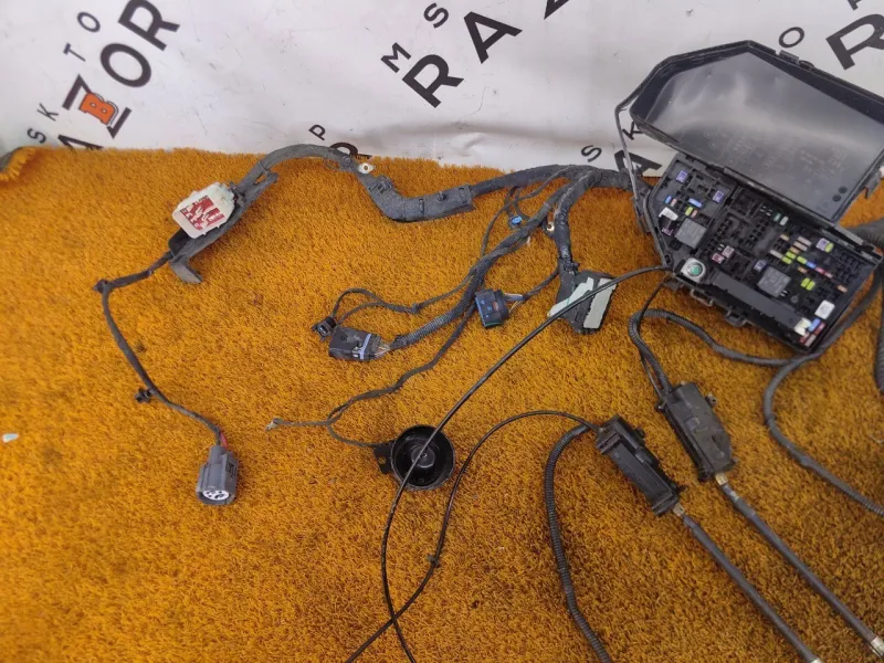 Проводка подкапотная